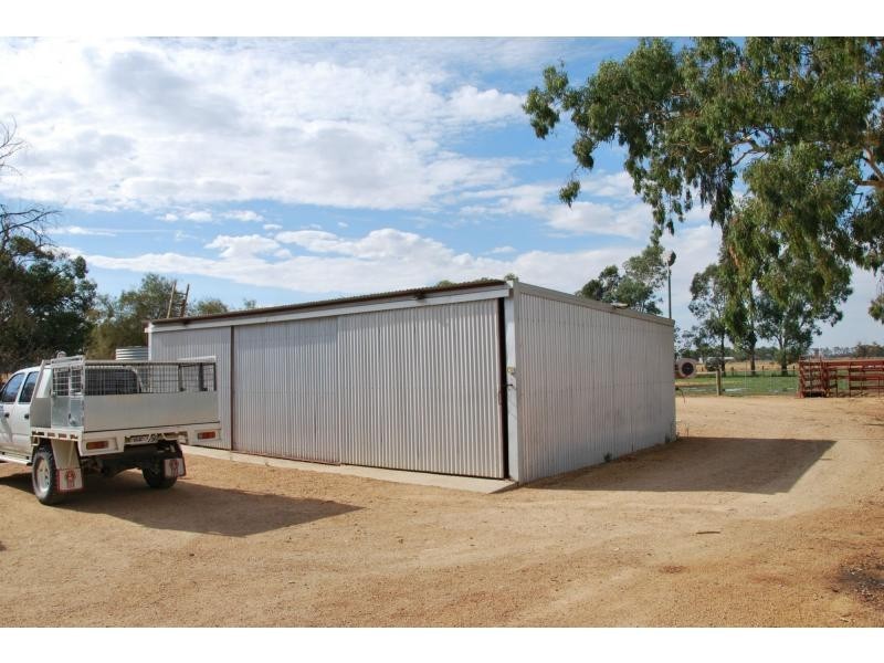 7 Ross Road, Cobram VIC 3644