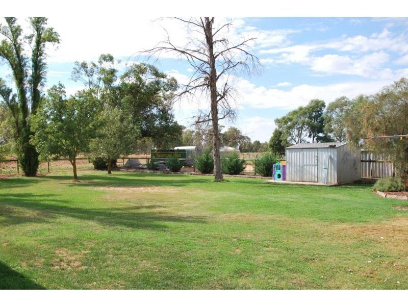 7 Ross Road, Cobram VIC 3644