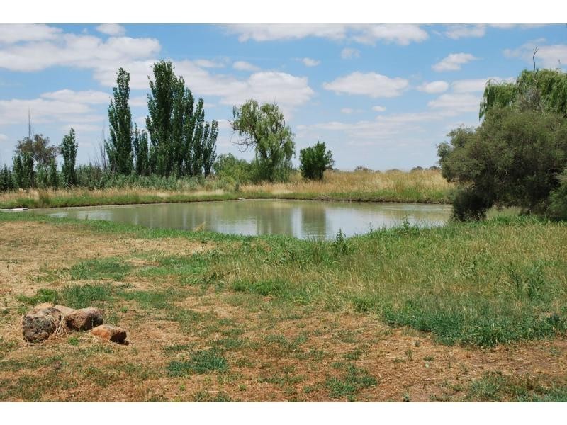 604 Union Road, Katandra West VIC 3634