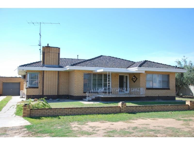 9 Gorton Street, Cobram VIC 3644