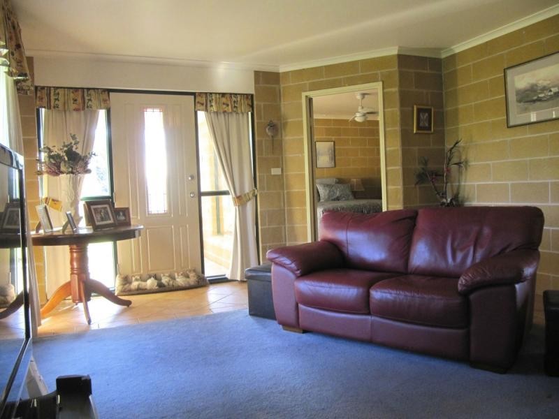 199 Hughes Street, Barooga NSW 3644