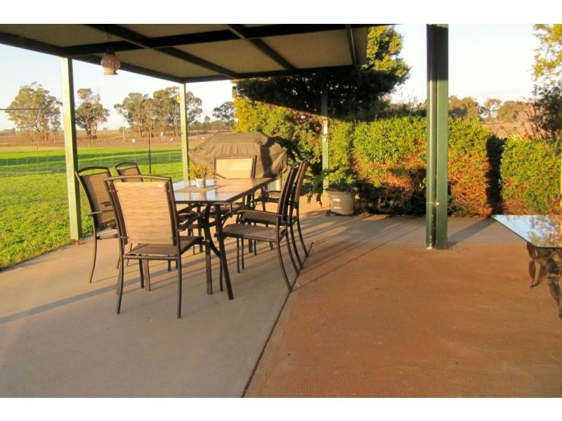 199 Hughes Street, Barooga NSW 3644