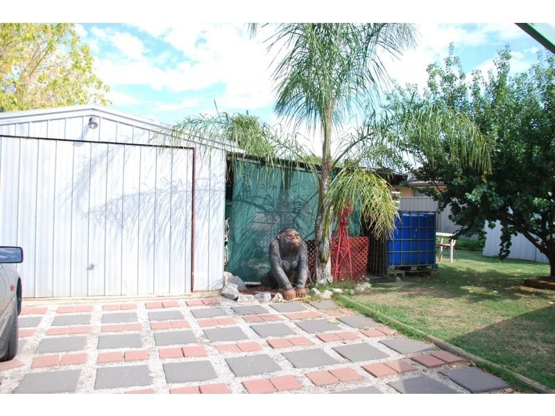 26 Acacia Street, Cobram VIC 3644