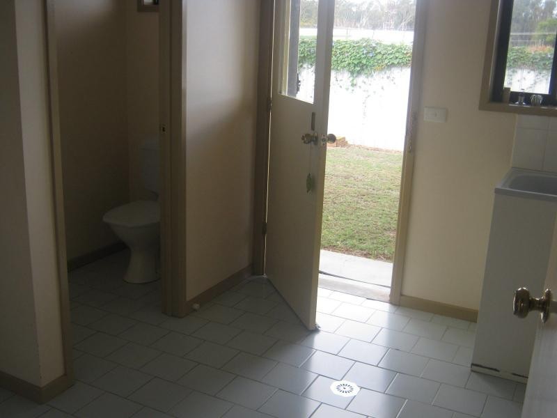 2/11 Howard Street, Barooga NSW 3644