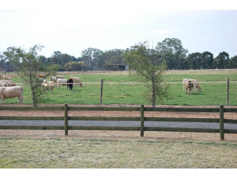 6822 Goulburn Valley Highway, Yarroweyah VIC 3644