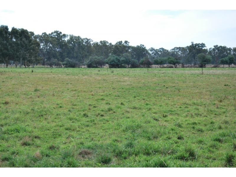 6822 Goulburn Valley Highway, Yarroweyah VIC 3644