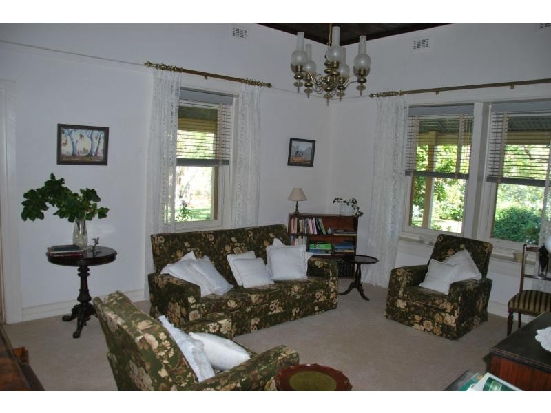 82 Ngawe Road, Barooga NSW 3644