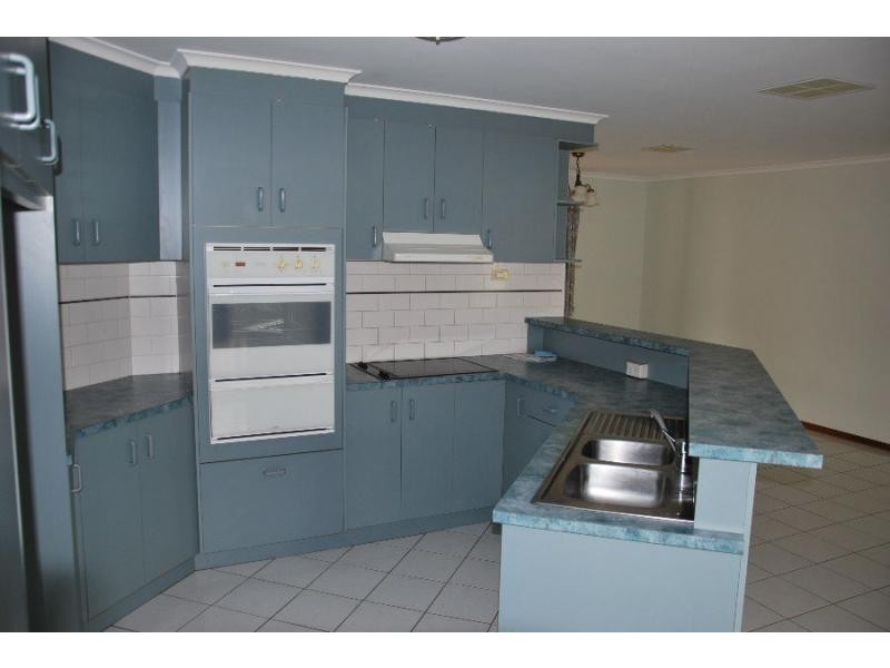 7 Orange Grove, Barooga NSW 3644