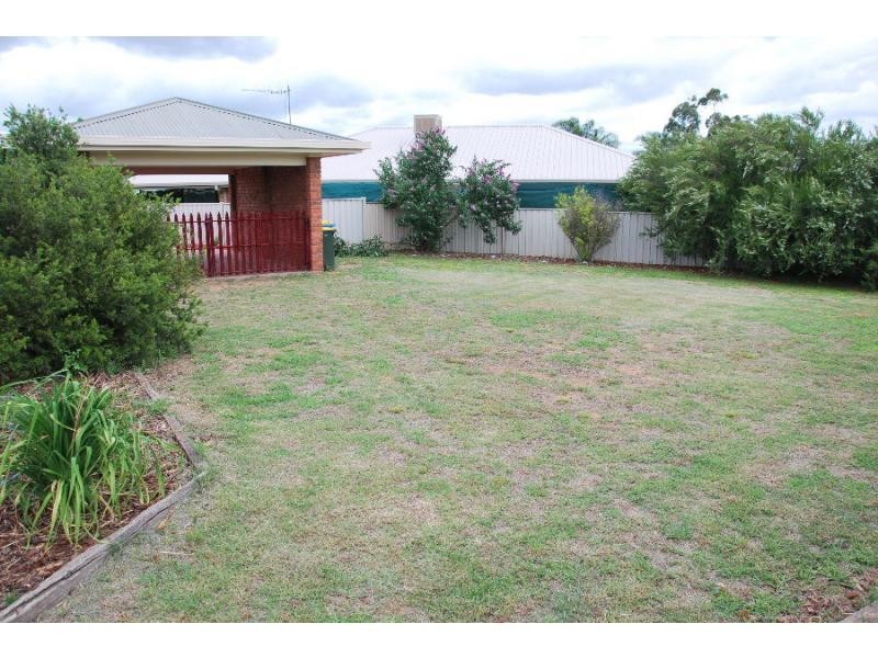 7 Orange Grove, Barooga NSW 3644