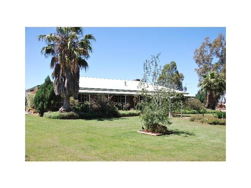 1588 Powerline Road, Cobram East VIC 3644