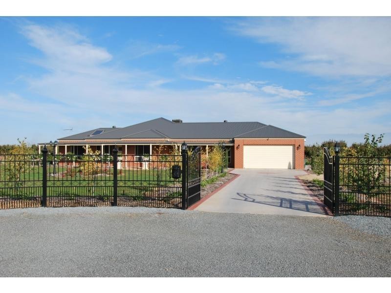 7 Rosily Court, Cobram VIC 3644