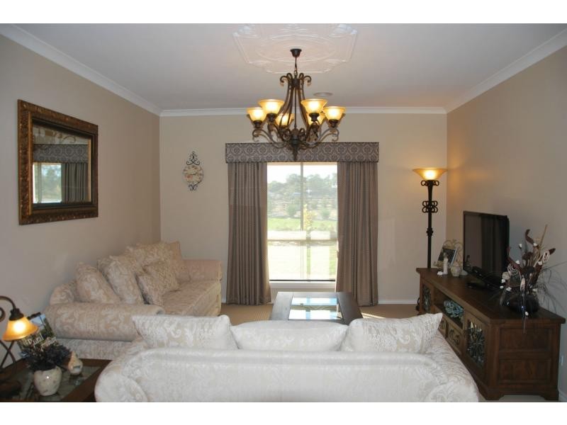 7 Rosily Court, Cobram VIC 3644