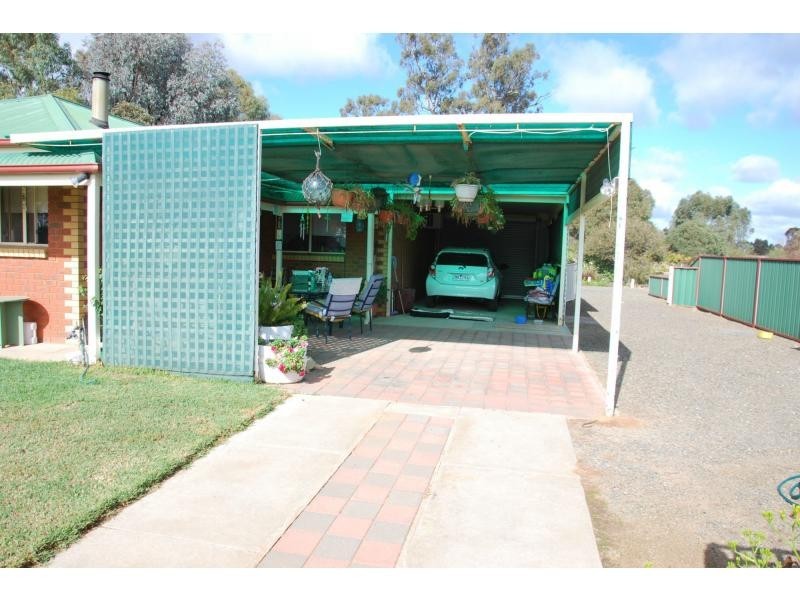 35 Meyers Street, Bearii VIC 3641