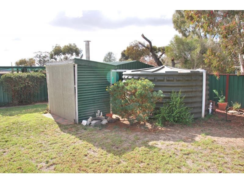 35 Meyers Street, Bearii VIC 3641