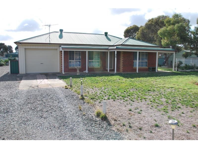35 Meyers Street, Bearii VIC 3641
