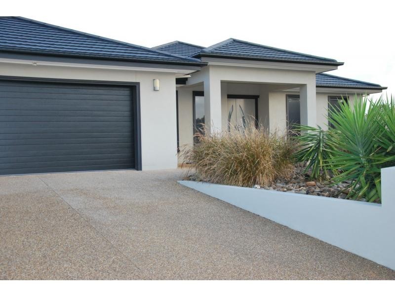 21 Bisogni Drive, Cobram VIC 3644