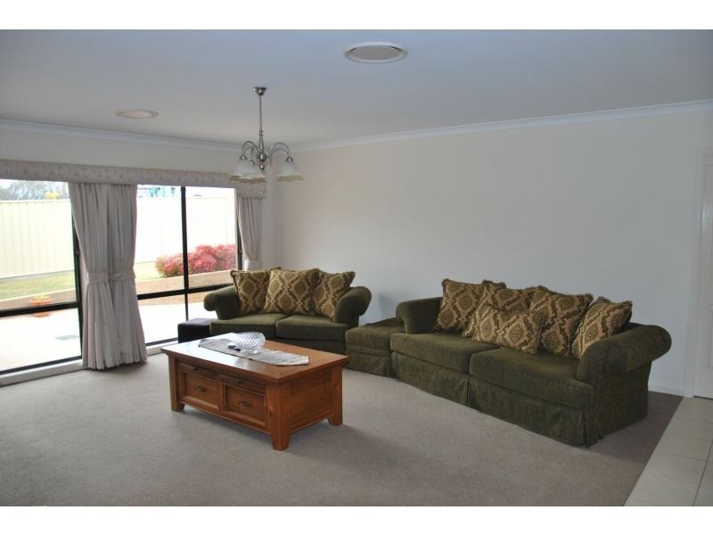 21 Bisogni Drive, Cobram VIC 3644