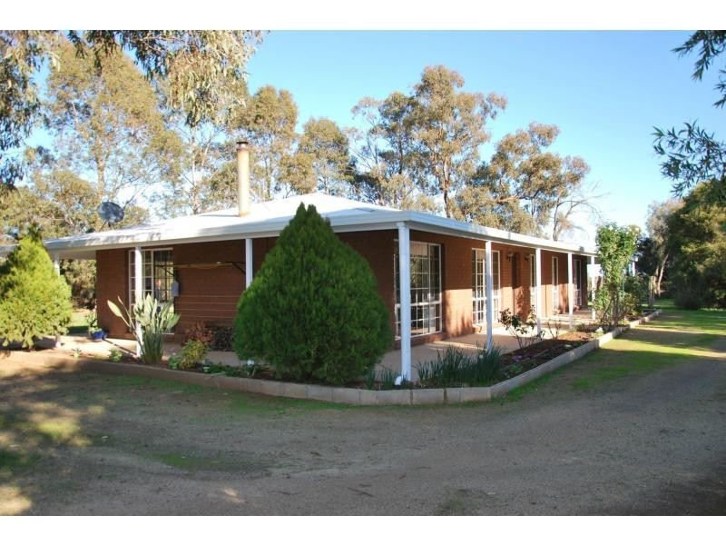 7 Katamatite East School Road, Cobram East VIC 3644