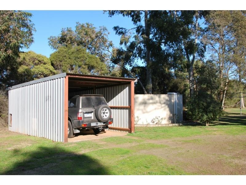 7 Katamatite East School Road, Cobram East VIC 3644