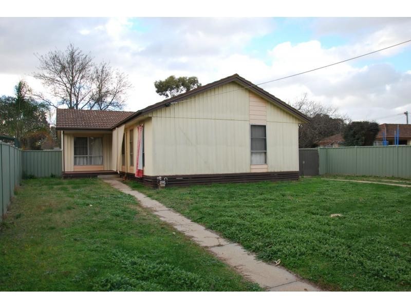 1 Cedar Court, Cobram VIC 3644