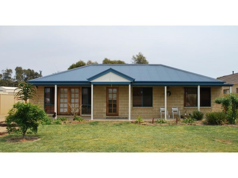 42 Buchanans Road, Barooga NSW 3644