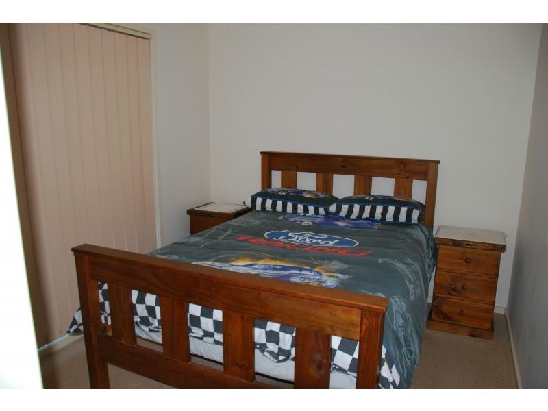 Unit 2/137 High Street, Cobram VIC 3644