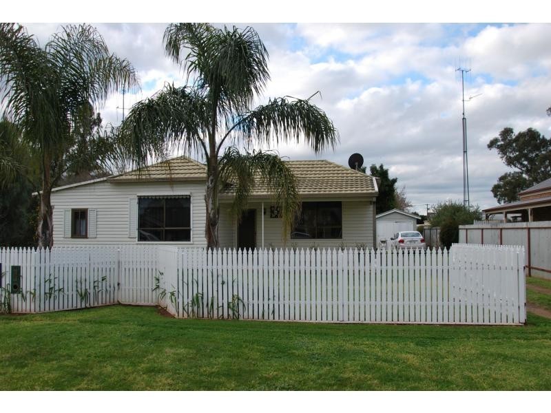 17-19 Wollamai Street, Finley NSW 2713