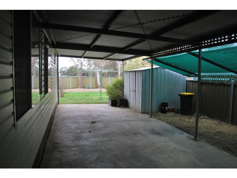 6 Oasis Drive, Oasis Village, Cobram VIC 3644