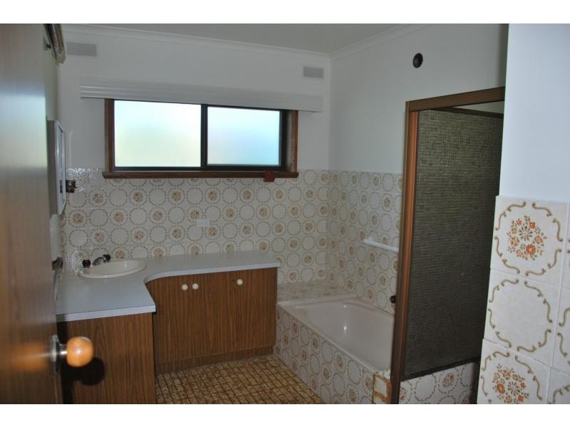 15 Toms Drive, Cobram VIC 3644