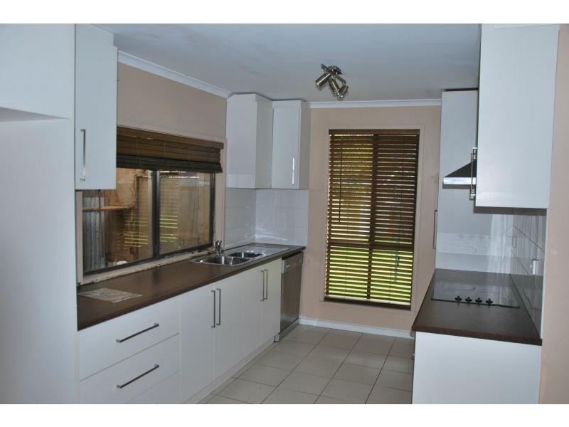 74 Hennessey Street, Tocumwal NSW 2714