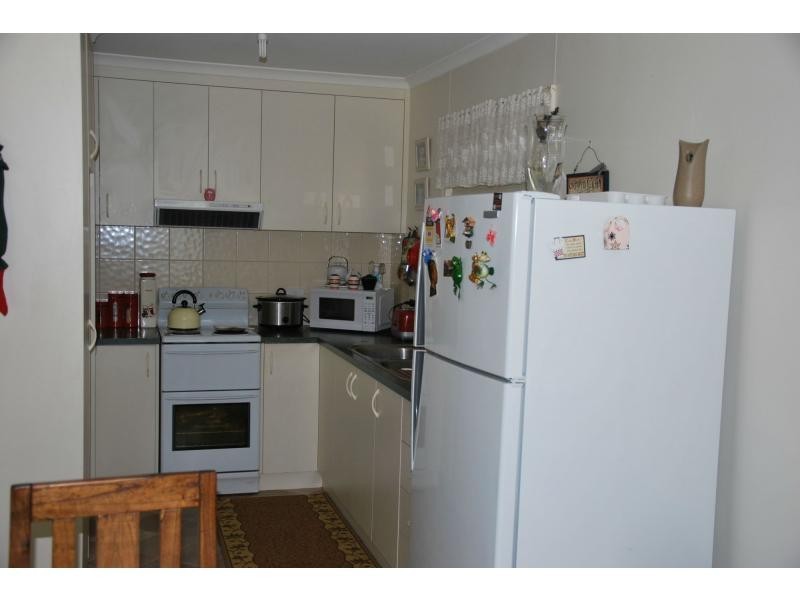 21 Lakeside Drive, Oasis Village, Cobram VIC 3644