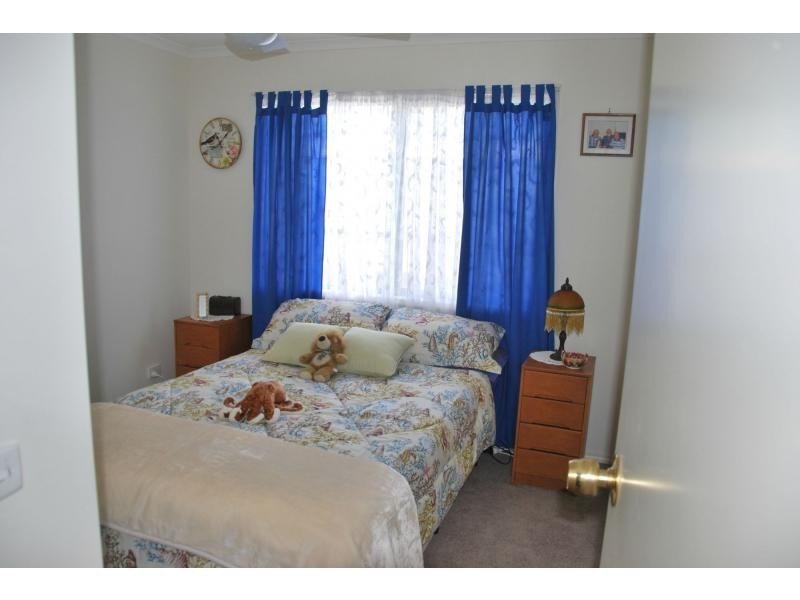 21 Lakeside Drive, Oasis Village, Cobram VIC 3644