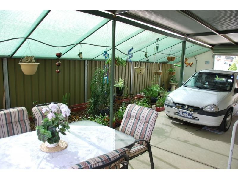 21 Lakeside Drive, Oasis Village, Cobram VIC 3644