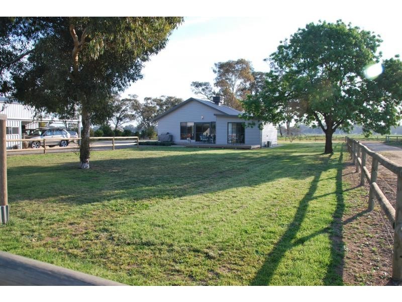 673 Hendys Road, Numurkah VIC 3636