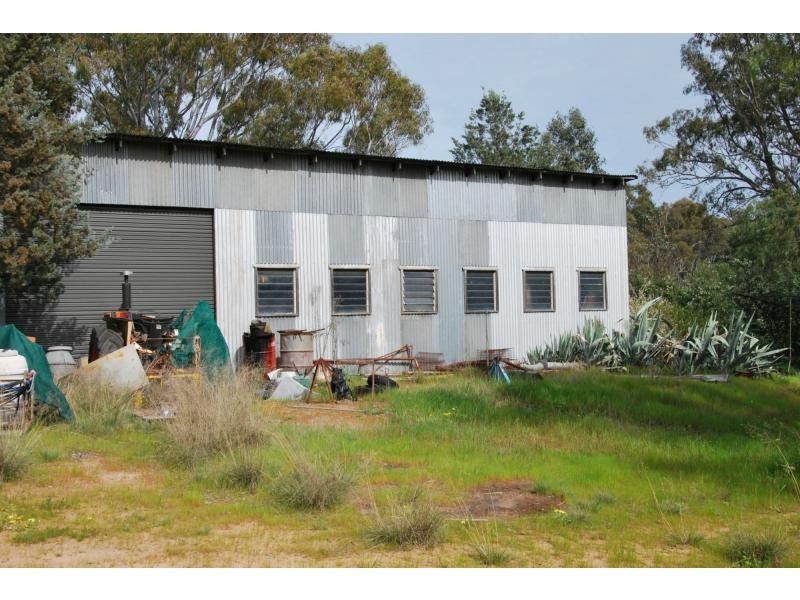 74 Quicks Road, Barooga NSW 3644