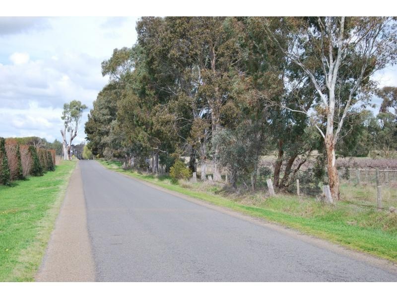 74 Quicks Road, Barooga NSW 3644