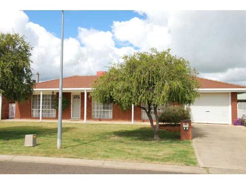 11 Mitchell Street, Cobram VIC 3644