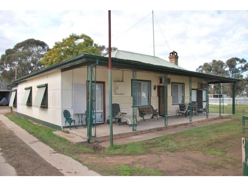 86 Barooga Street, Berrigan NSW 2712