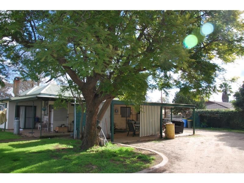86 Barooga Street, Berrigan NSW 2712