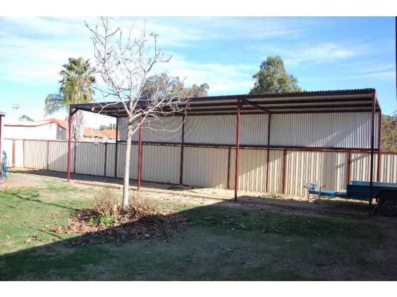 27 Amaroo Street, Barooga NSW 3644