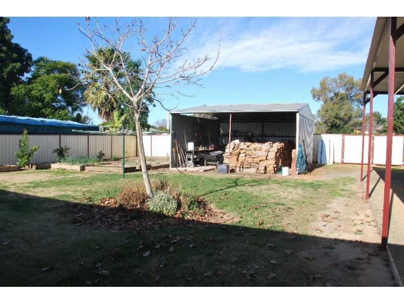 27 Amaroo Street, Barooga NSW 3644