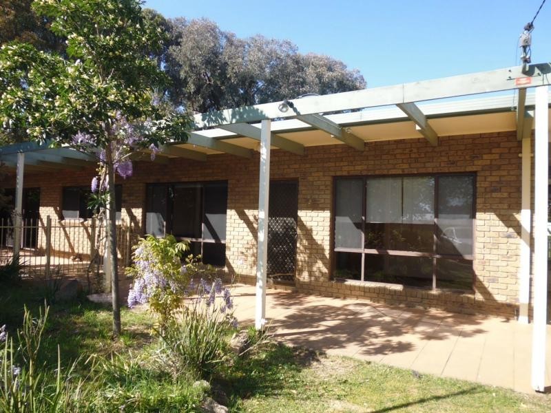 13 Kamarooka Street, Barooga NSW 3644