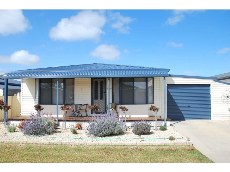 3 Savanna Drive, Green Palms Village, Cobram VIC 3644