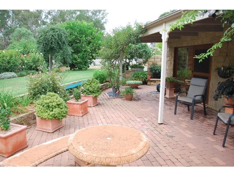 20 Burke Court, Cobram VIC 3644
