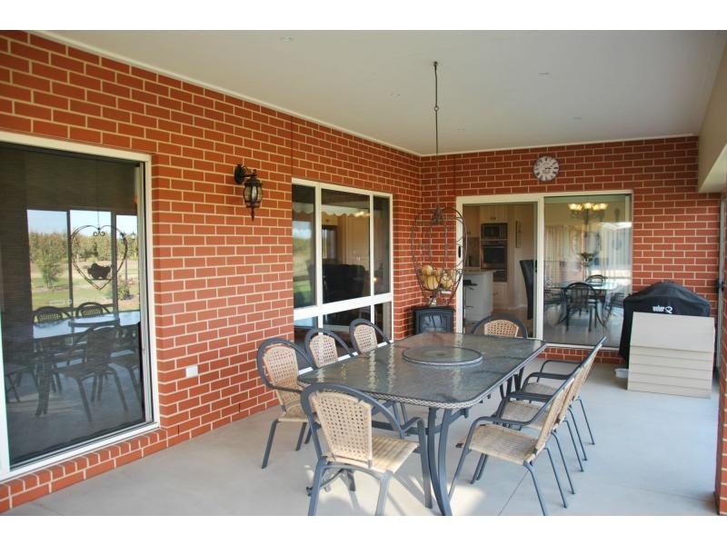 7 Rosily Court, Cobram VIC 3644