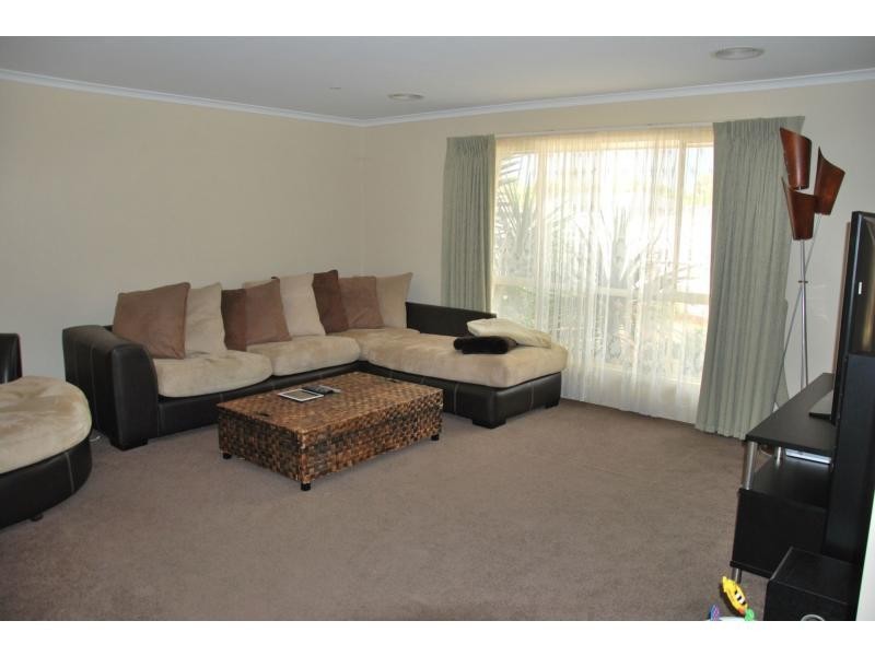 28 Apricot Circuit, Cobram VIC 3644