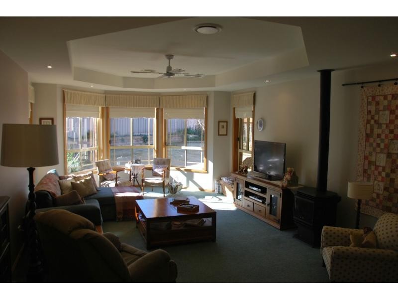 5 Collina Court, Cobram VIC 3644