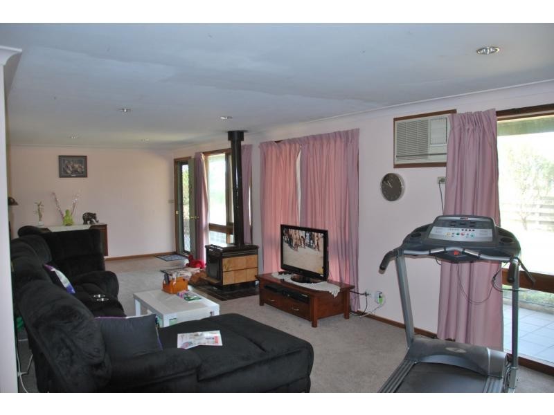 10 Mywee Road, Koonoomoo VIC 3644