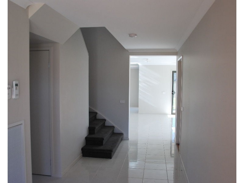 8 Mavis Steward Drive, Barooga VIC 3644