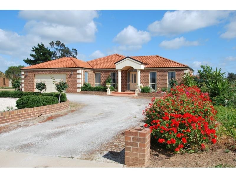 1 Catona Crescent, Cobram VIC 3644